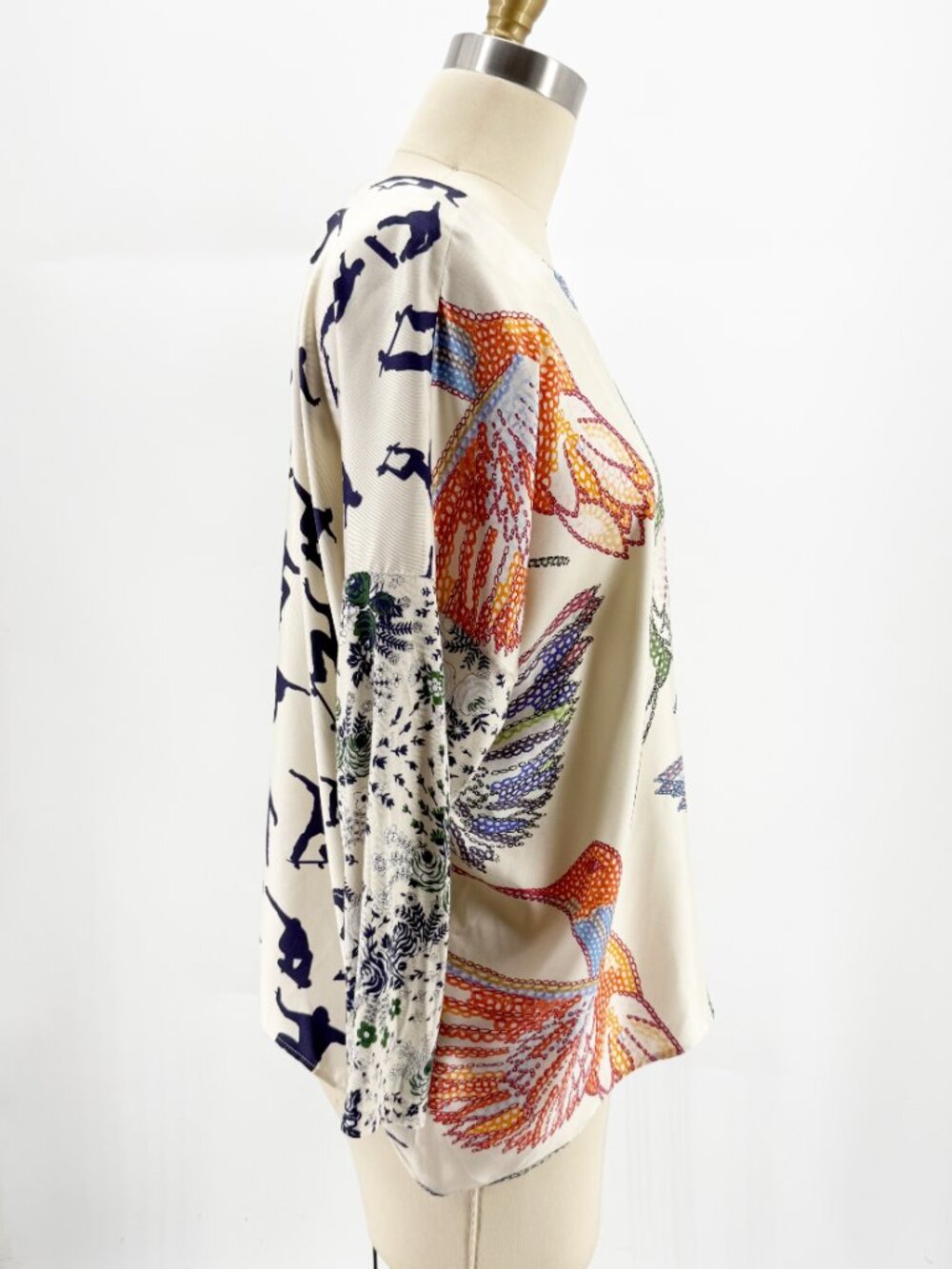 Silk & Jersey Combo Blouse Skateboarders Hummingbird Print L - Picture 2 of 5